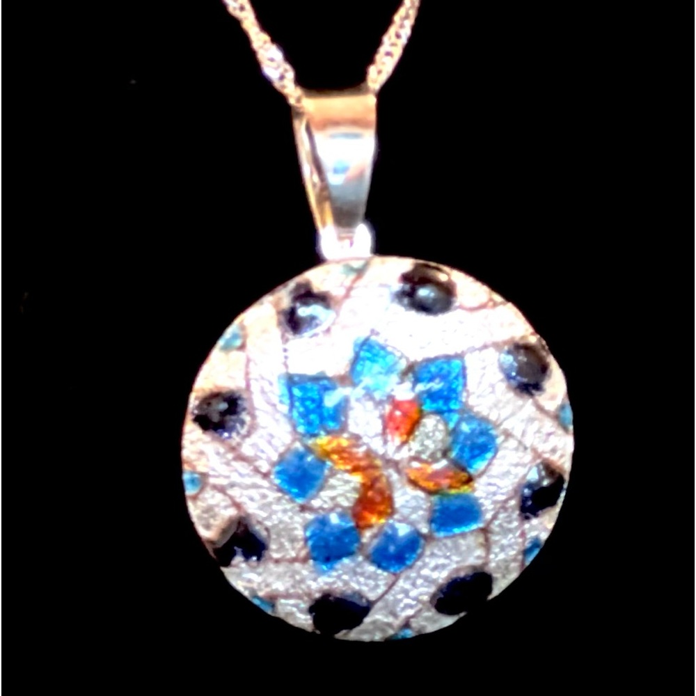 Beautiful Brand New Handmade/Artisan, Spain, 925 Silver Pendant & Necklace